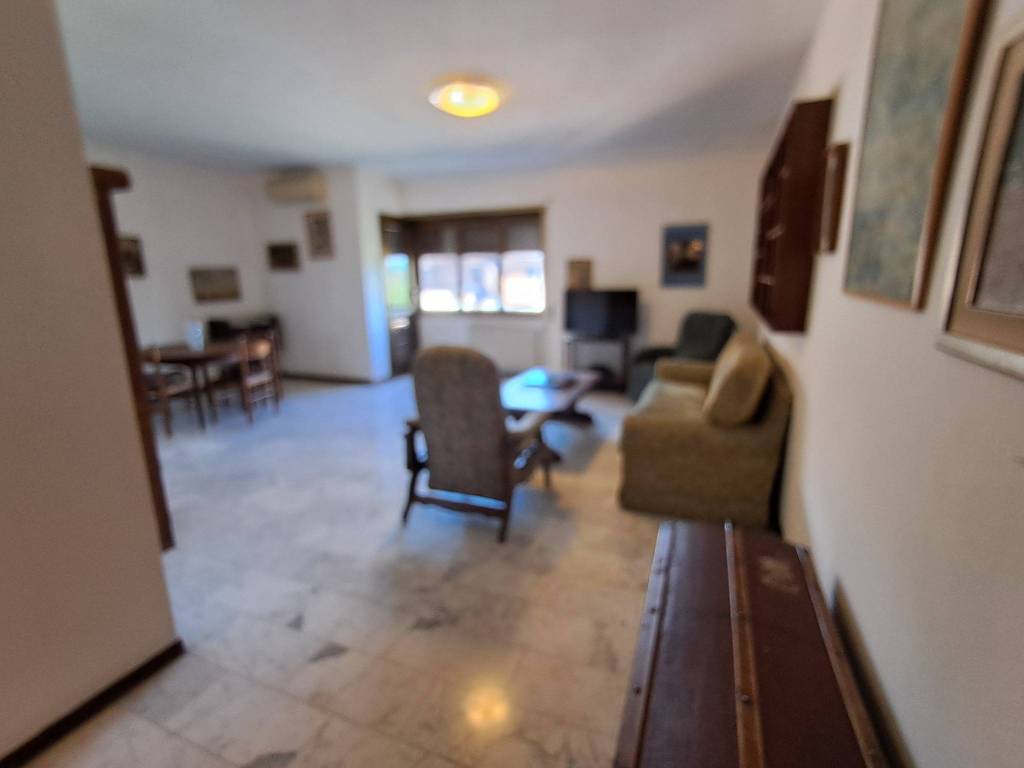 appartamento in vendita a Roma in zona Portuense