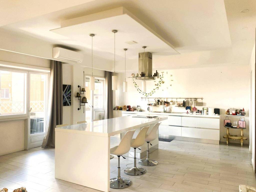 appartamento in vendita a Roma in zona Portuense