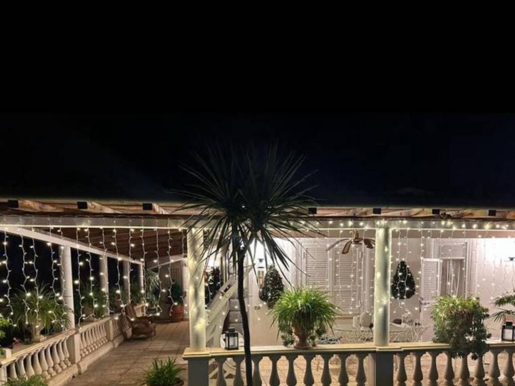 casa indipendente in vendita a Roma in zona Casal Monastero