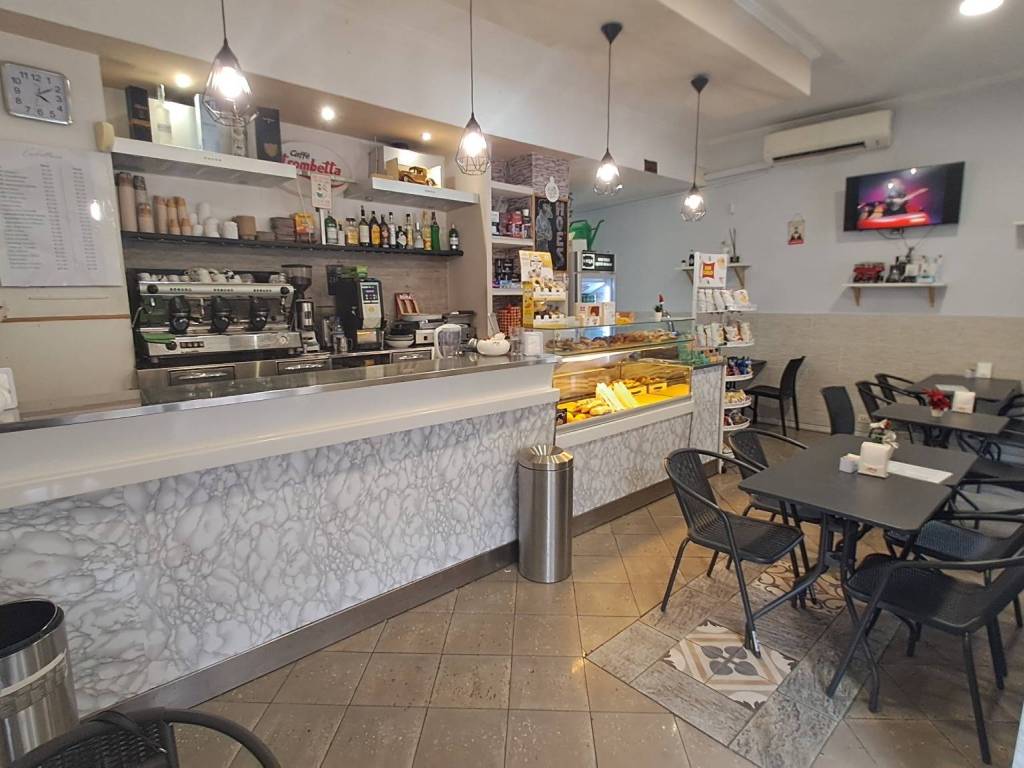 negozio in vendita a Roma in zona Aurelio