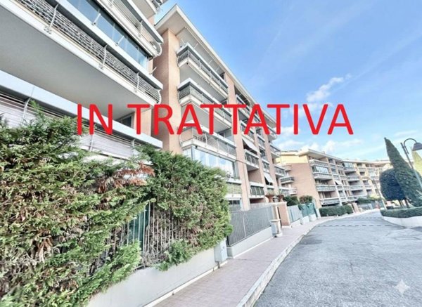 appartamento in vendita a Roma in zona Ostiense