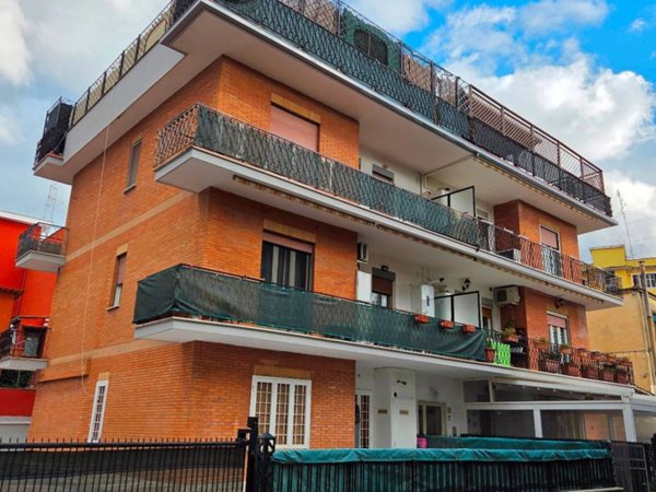 appartamento in vendita a Roma in zona Trionfale