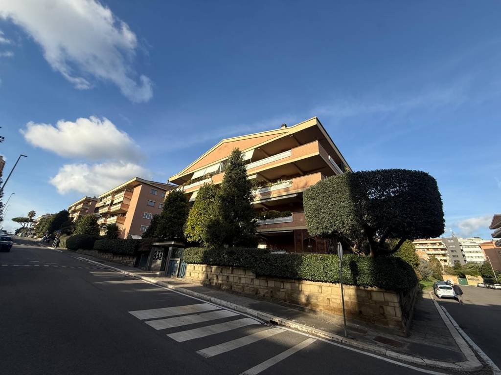 appartamento in vendita a Roma in zona Aurelio