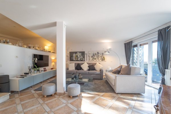 appartamento in vendita a Roma