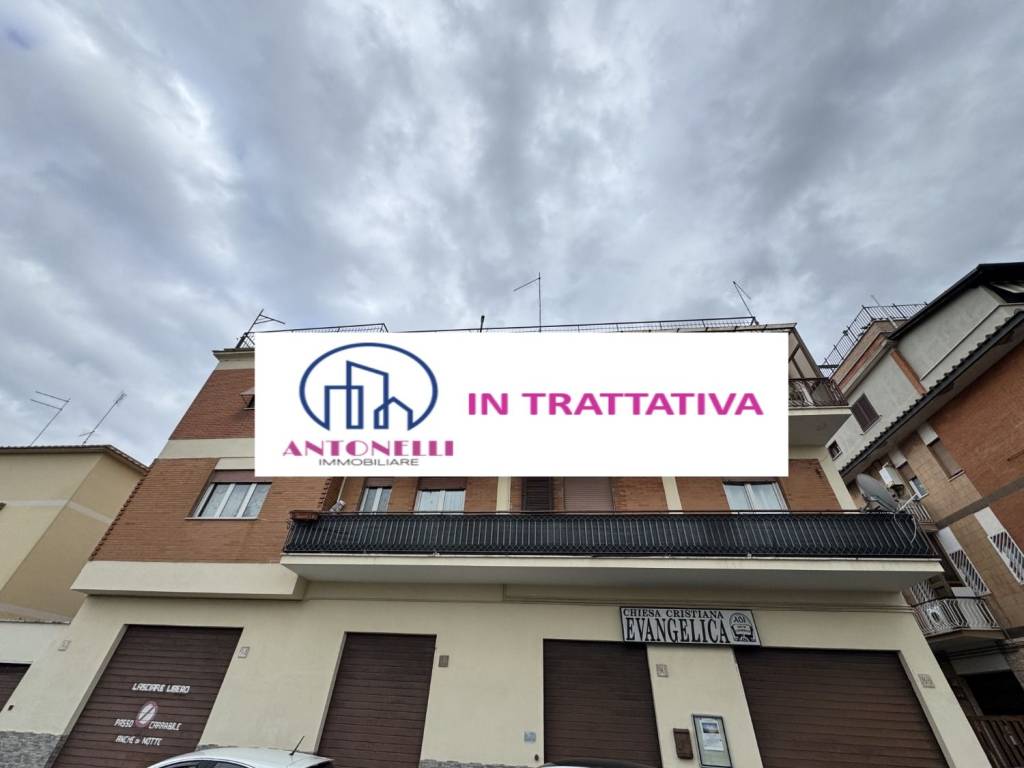 appartamento in vendita a Roma in zona Romanina