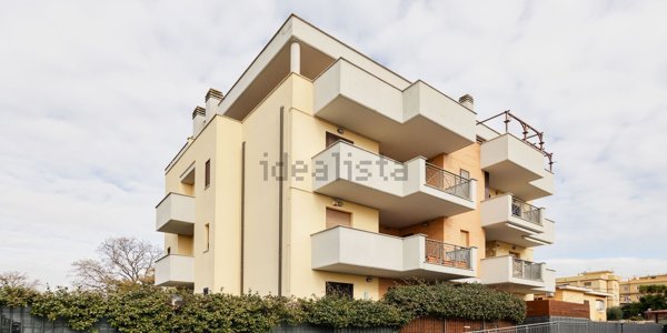appartamento in vendita a Roma in zona Casalotti