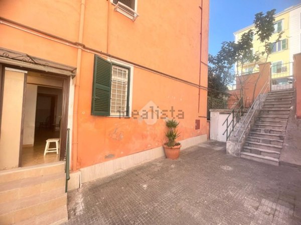 appartamento in vendita a Roma in zona Prenestino-Centocelle