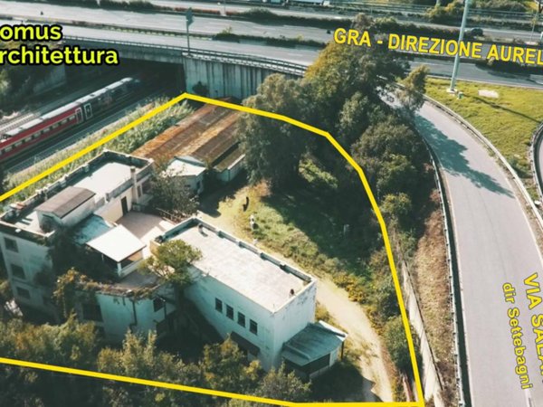 locale commerciale in vendita a Roma in zona Parioli