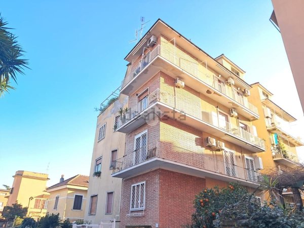 appartamento in vendita a Roma in zona Monte Sacro/Talenti