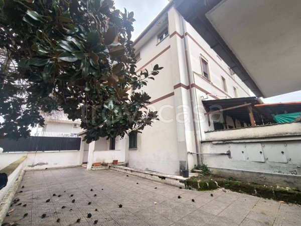 appartamento in vendita a Roma in zona Borghesiana