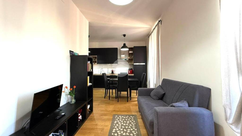 appartamento in vendita a Roma in zona Tuscolano