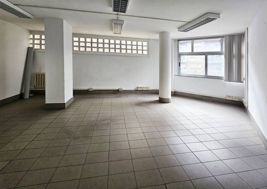 ufficio in vendita a Roma in zona Gianicolense