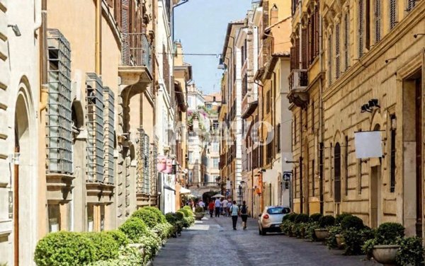 appartamento in vendita a Roma in zona Campo Marzio