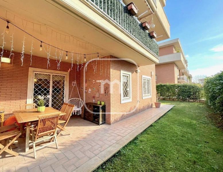 appartamento in vendita a Roma in zona Castelverde