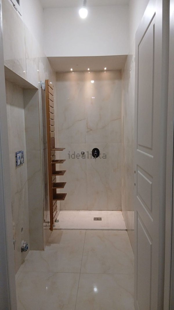 appartamento in vendita a Roma in zona Portuense