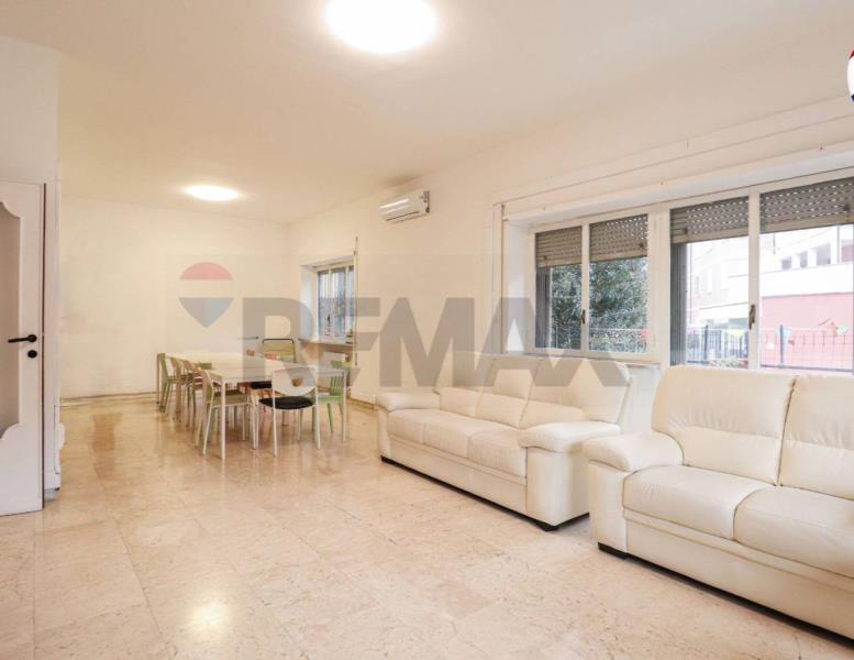 appartamento in vendita a Roma in zona Monte Sacro/Talenti