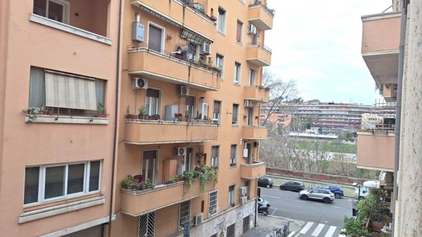 appartamento in vendita a Roma in zona Testaccio