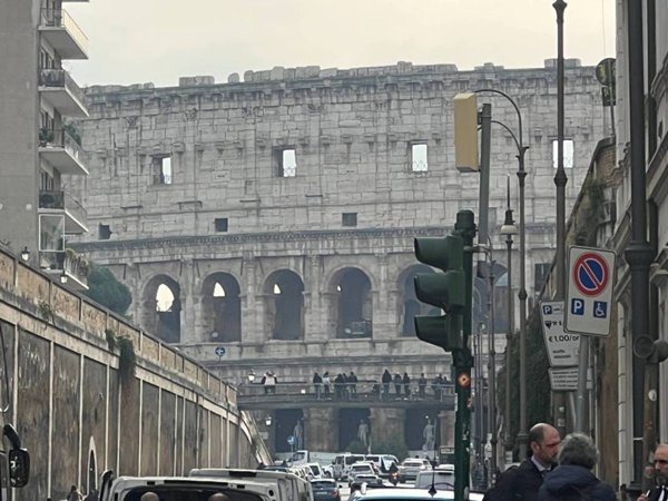 appartamento in vendita a Roma in zona Rione Monti/Campitelli