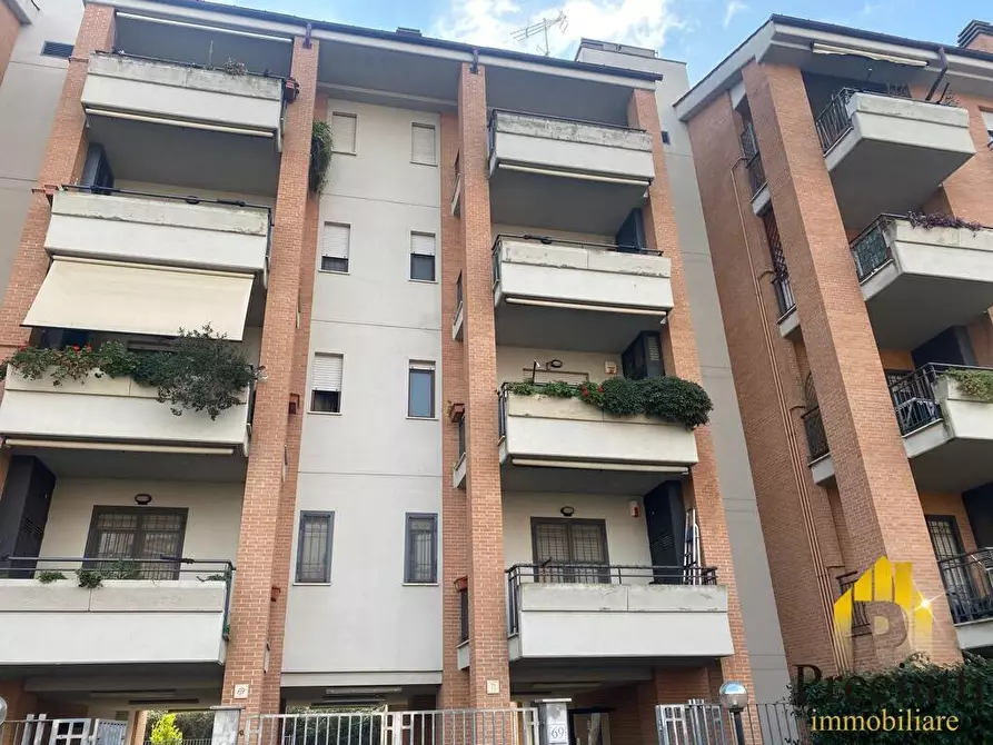 appartamento in vendita a Roma in zona Selva Candida