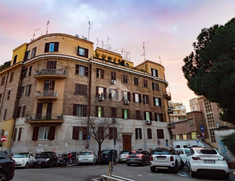 appartamento in vendita a Roma in zona Nomentano