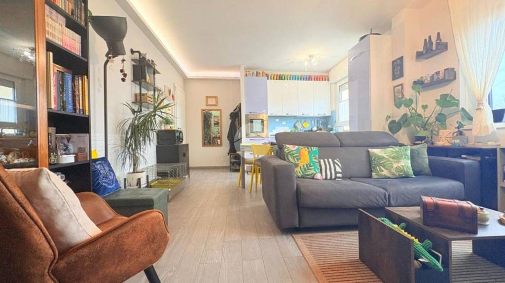 appartamento in vendita a Roma in zona Spinaceto