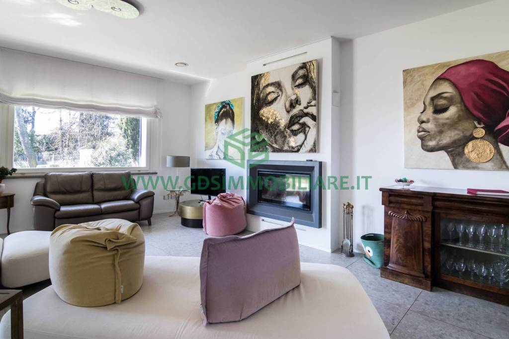 casa indipendente in vendita a Roma in zona La Giustiniana