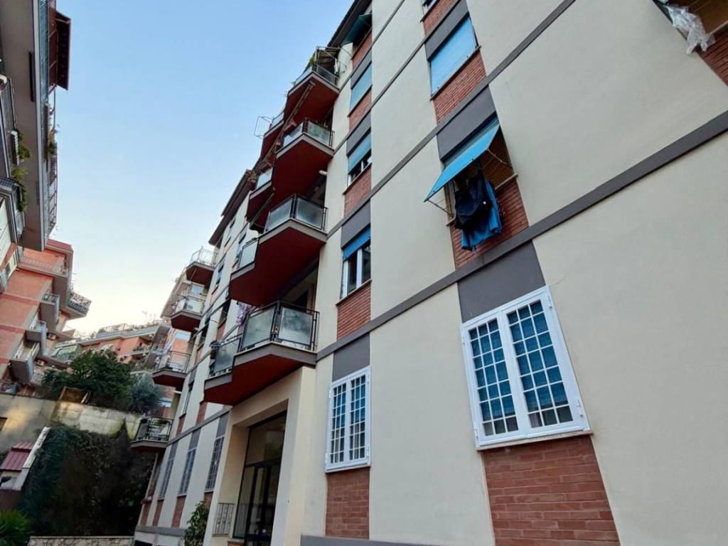 appartamento in vendita a Roma in zona Gianicolense