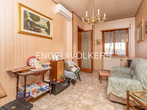 appartamento in vendita a Roma in zona Spinaceto