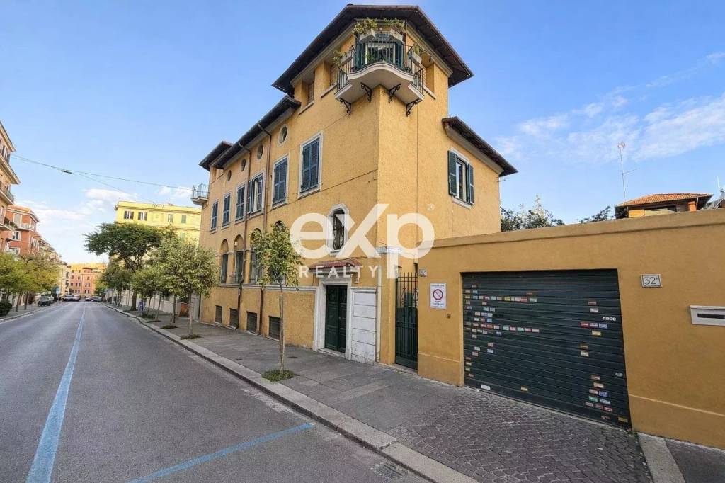 appartamento in vendita a Roma in zona Trieste