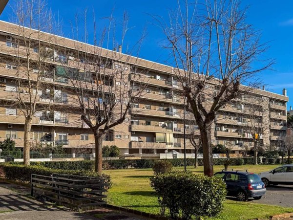 appartamento in vendita a Roma in zona Castel Fusano