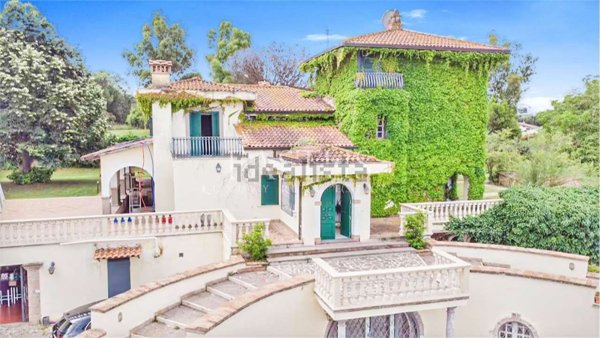 casa indipendente in vendita a Roma