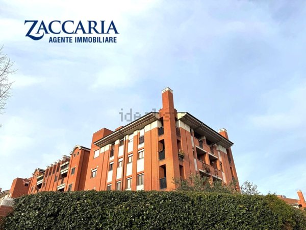 appartamento in vendita a Roma in zona Cinquina