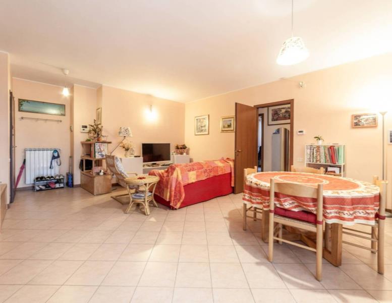 appartamento in vendita a Roma in zona Romanina