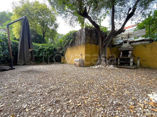 appartamento in vendita a Roma in zona Appio Latino