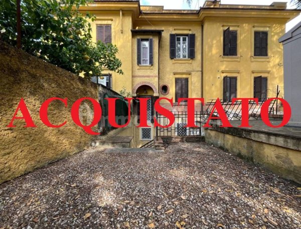 appartamento in vendita a Roma in zona Appio Latino