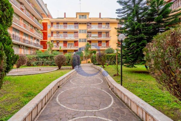appartamento in vendita a Roma in zona Mezzocammino