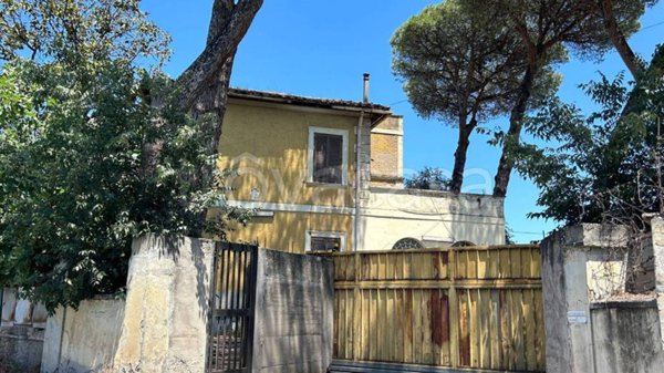 casa indipendente in vendita a Roma in zona Tor Sapienza