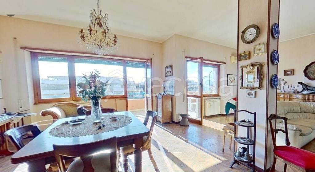 appartamento in vendita a Roma in zona Ostia