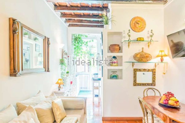 appartamento in vendita a Roma in zona Centro Storico