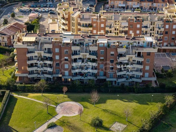 appartamento in vendita a Roma in zona Mezzocammino