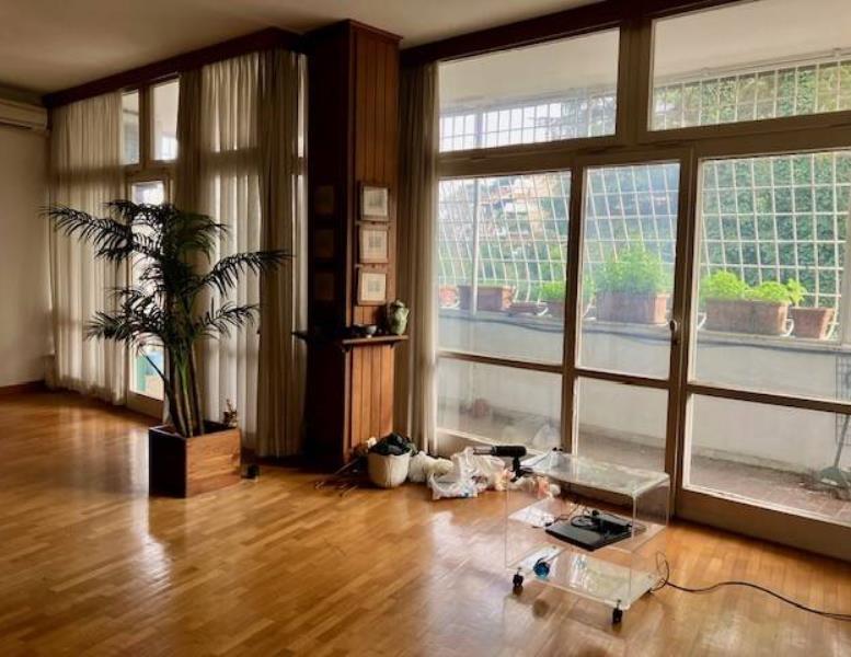 appartamento in vendita a Roma in zona Gianicolense