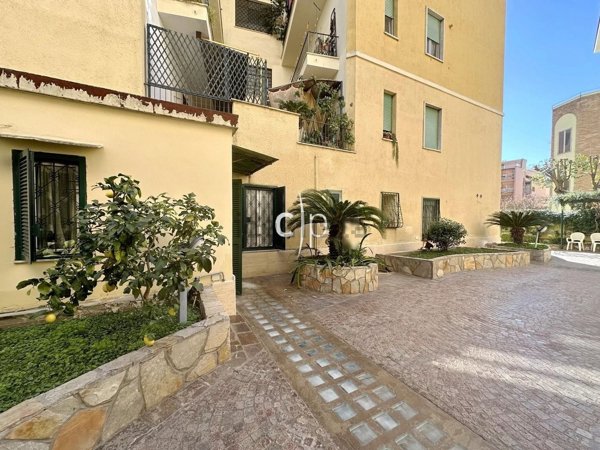 appartamento in vendita a Roma in zona Gianicolense