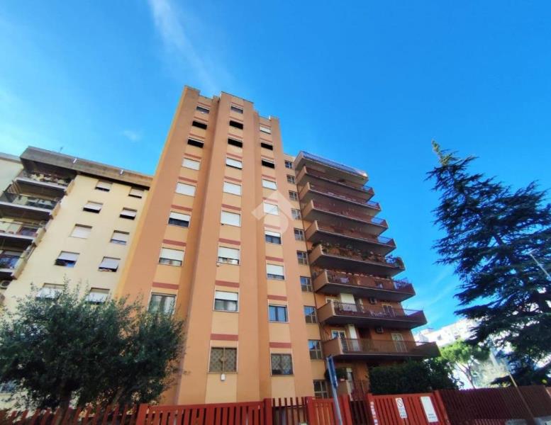 appartamento in vendita a Roma in zona Ponte Mammolo