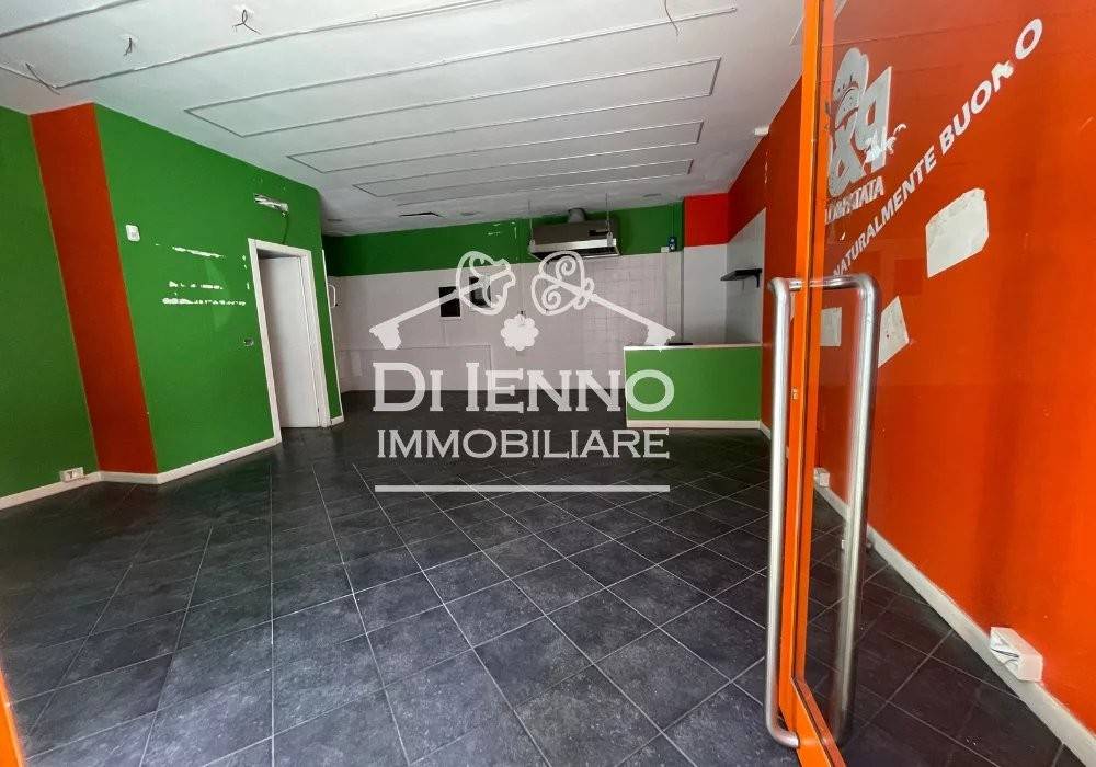 negozio in vendita a Roma in zona Pietralata