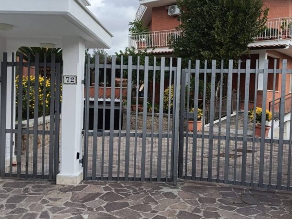 appartamento in vendita a Roma in zona Torrevecchia