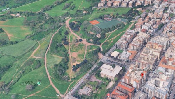 appartamento in vendita a Roma in zona Appio Latino