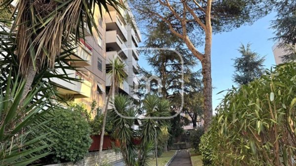 appartamento in vendita a Roma in zona Ardeatino