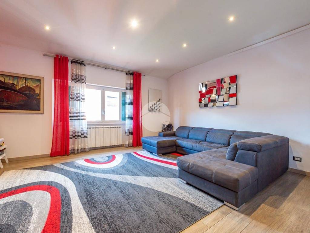 appartamento in vendita a Roma in zona Borghesiana