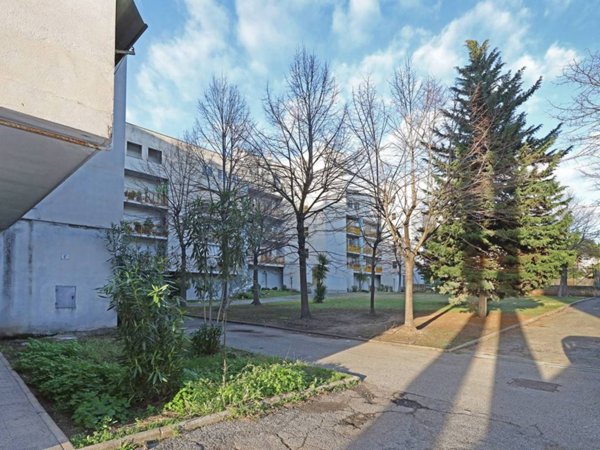 appartamento in vendita a Roma in zona Acilia