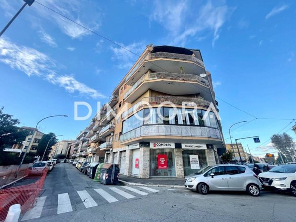 appartamento in vendita a Roma in zona Monte Sacro/Talenti